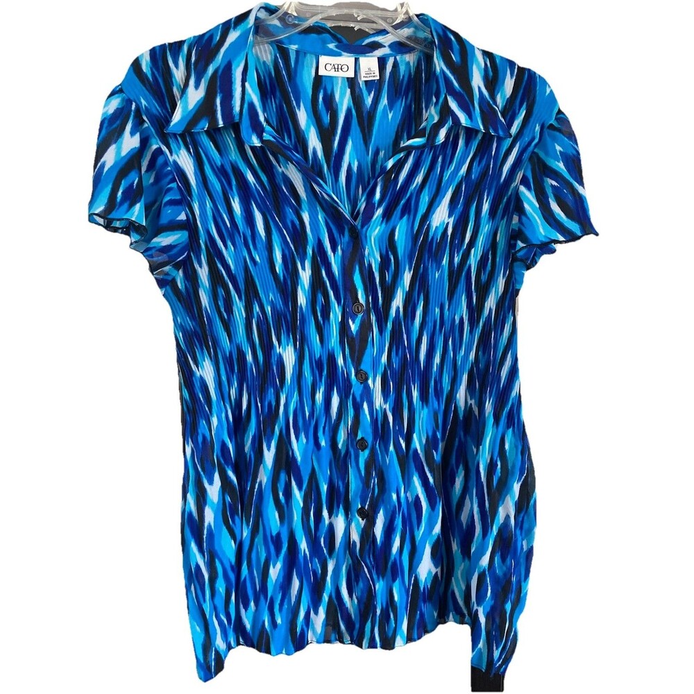 Cato Women’s Button Up Blue Artsy Pleated Short Sleeves Top Good Condition